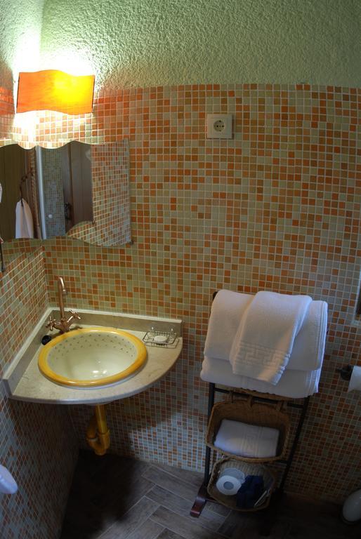 Apartamentos Rurales Ecopangea Valverde de la Vera Bilik gambar